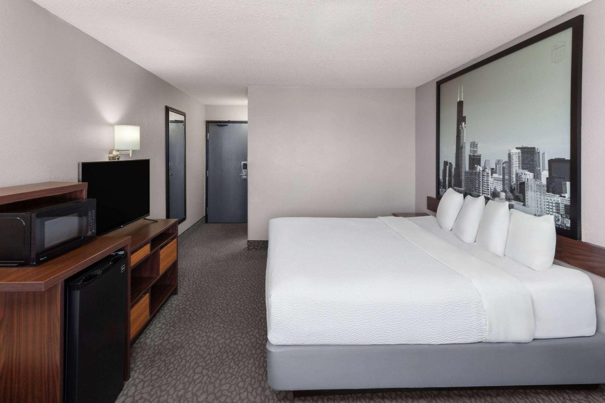 Super 8 By Wyndham Romeoville Bolingbrook Exterior foto